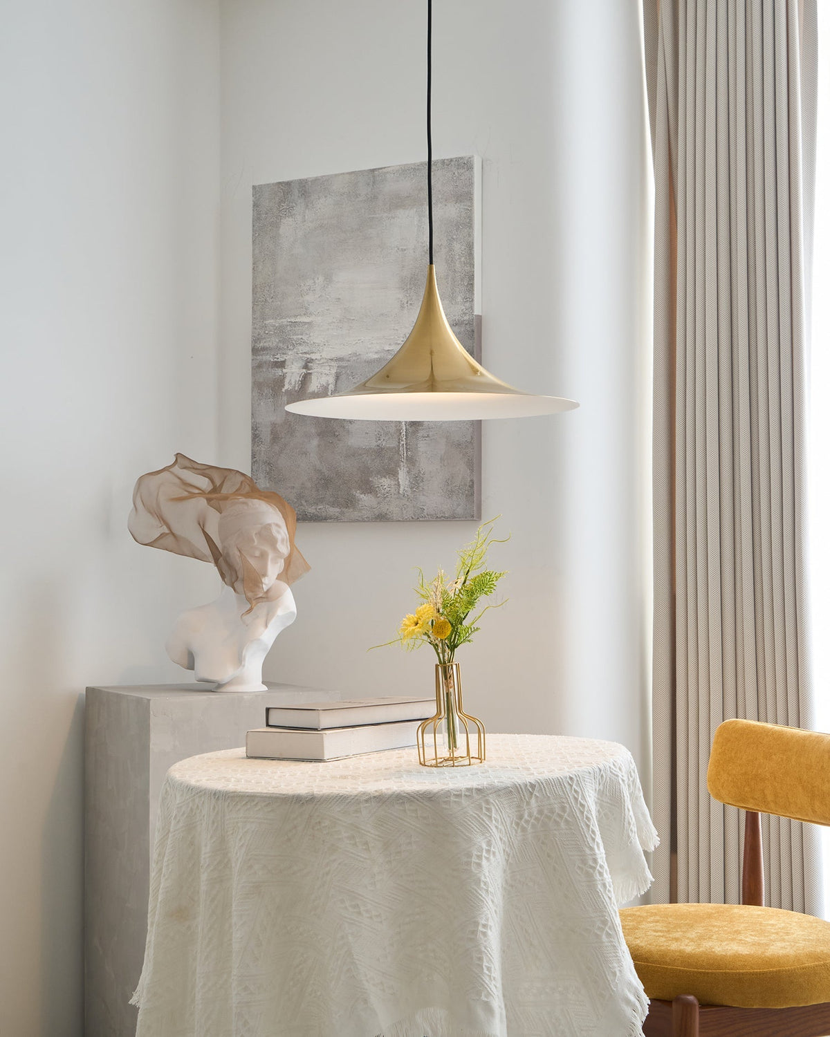 Cavenina Aluminium Pendant Light-Moonnatur