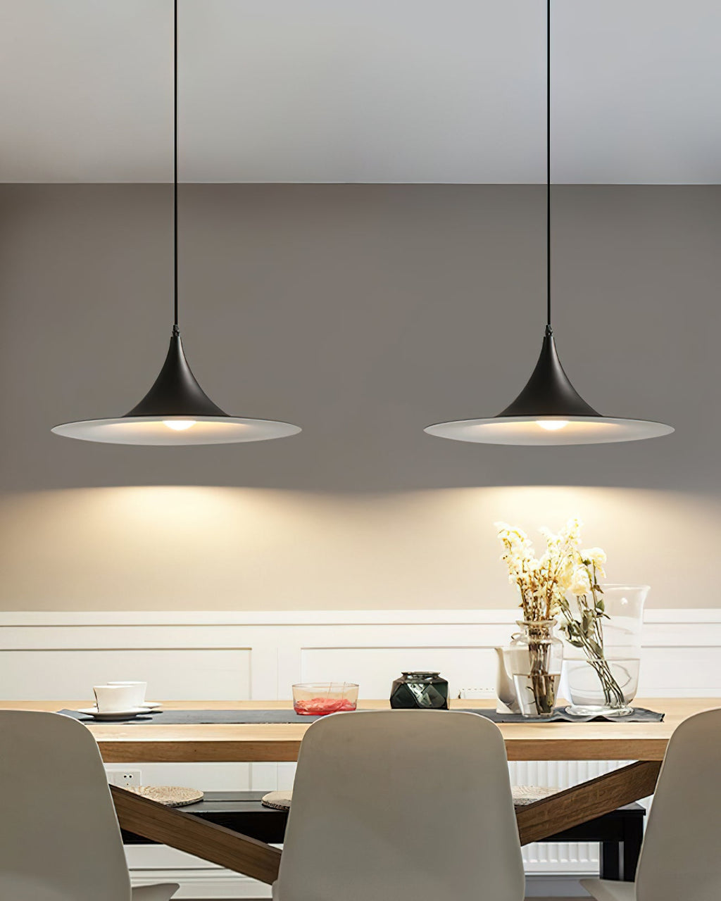 Cavenina Aluminium Pendant Light-Moonnatur