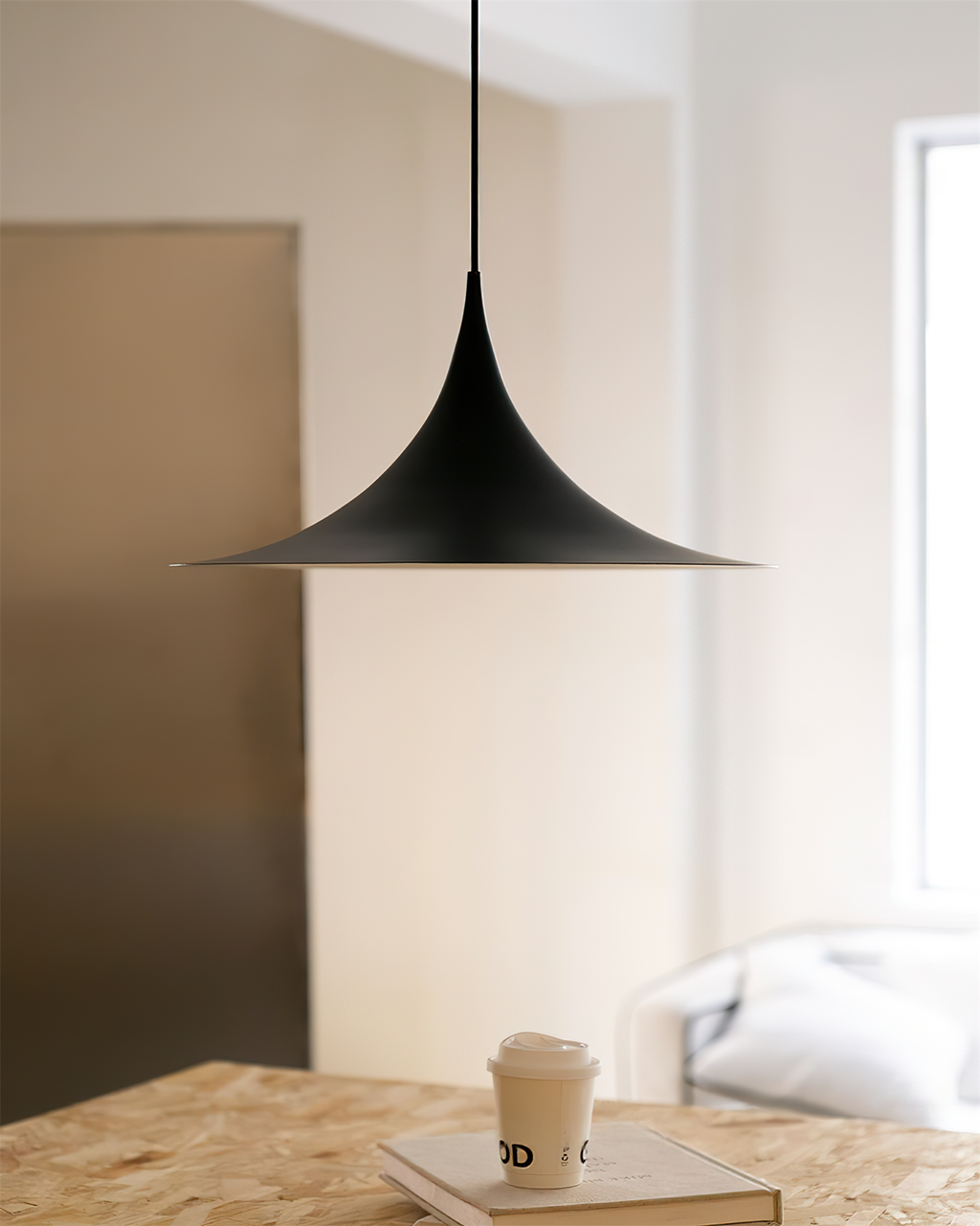 Cavenina Aluminium Pendant Light-Moonnatur