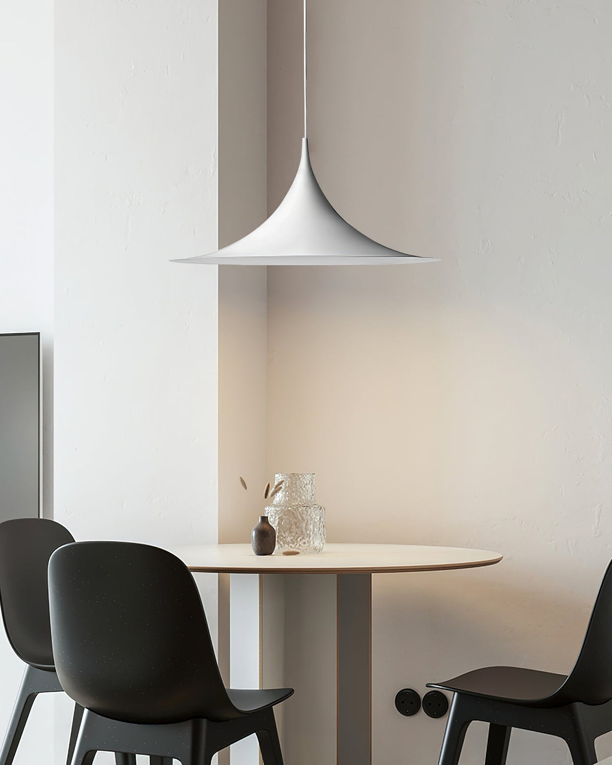 Cavenina Aluminium Pendant Light-Moonnatur