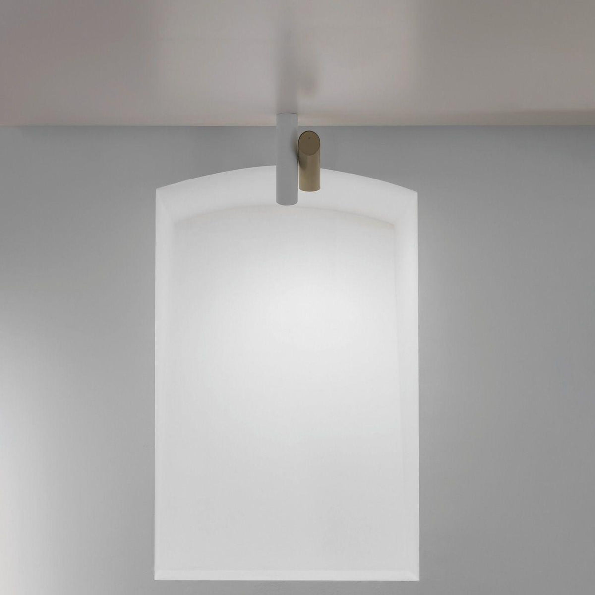 Perrinara Aluminium Ceiling Light-Moonnatur