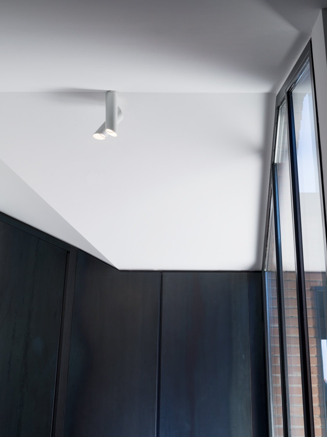 Perrinara Aluminium Ceiling Light-Moonnatur