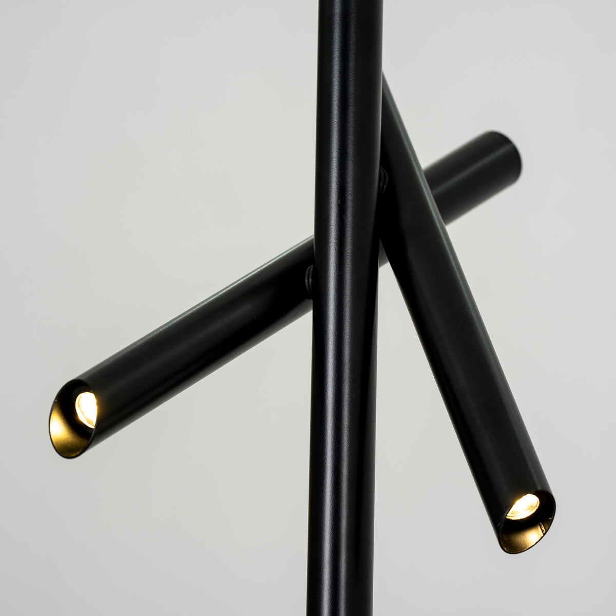 Elarven Aluminium Pendant Light-Moonnatur