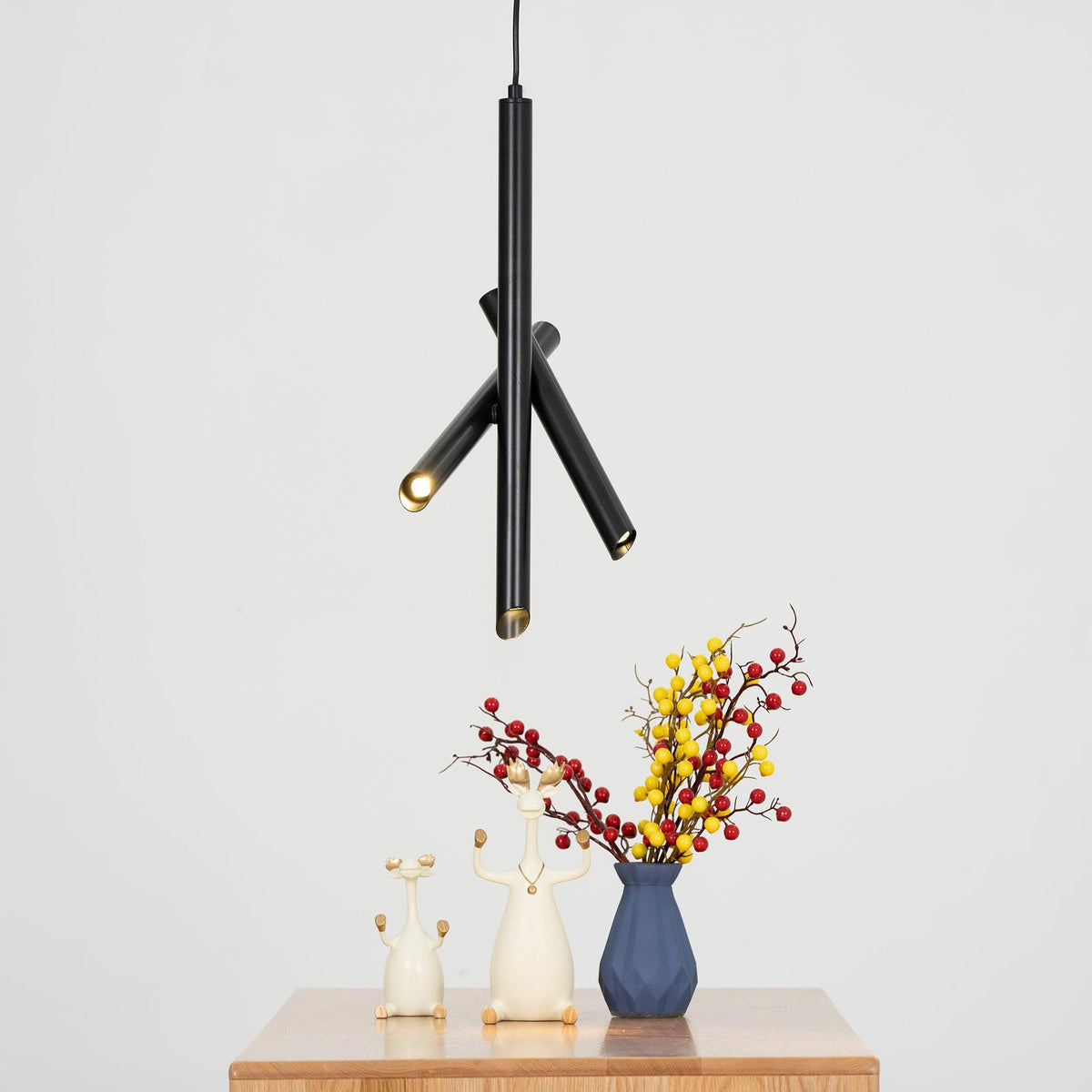 Elarven Aluminium Pendant Light-Moonnatur