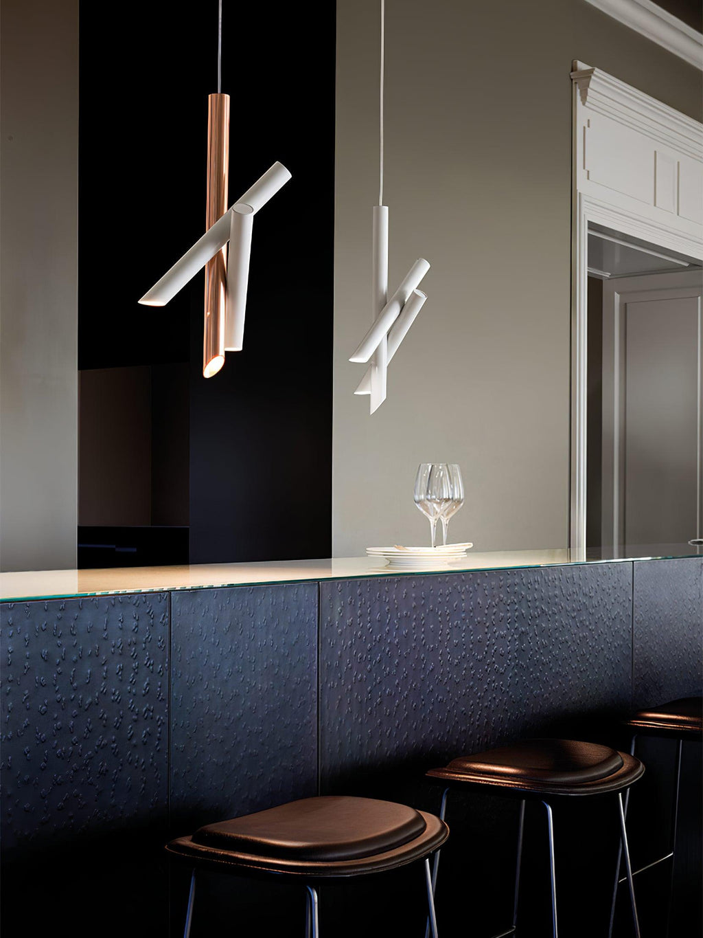 Elarven Aluminium Pendant Light-Moonnatur