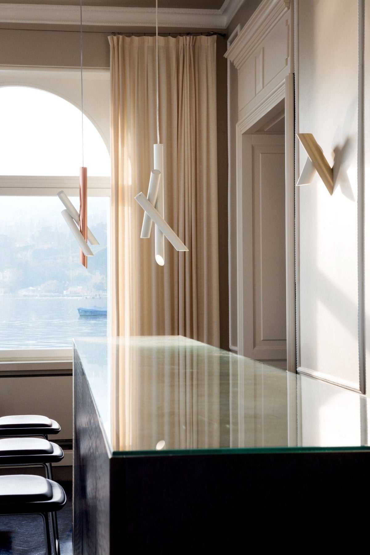 Gelmirae Aluminium Wall Light-Moonnatur