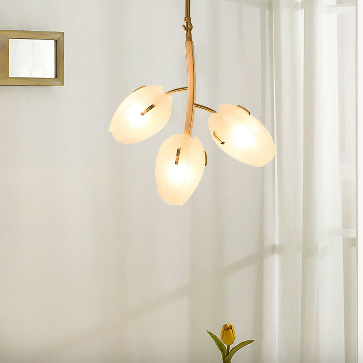 Wrenwyn Glass Chandelier-Moonnatur