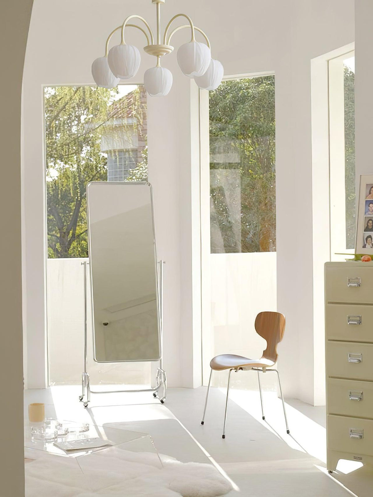 Barrowina Glass Chandelier-Moonnatur