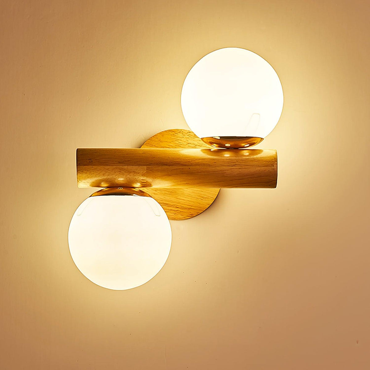 Birchavon Wood Wall Light-Moonnatur