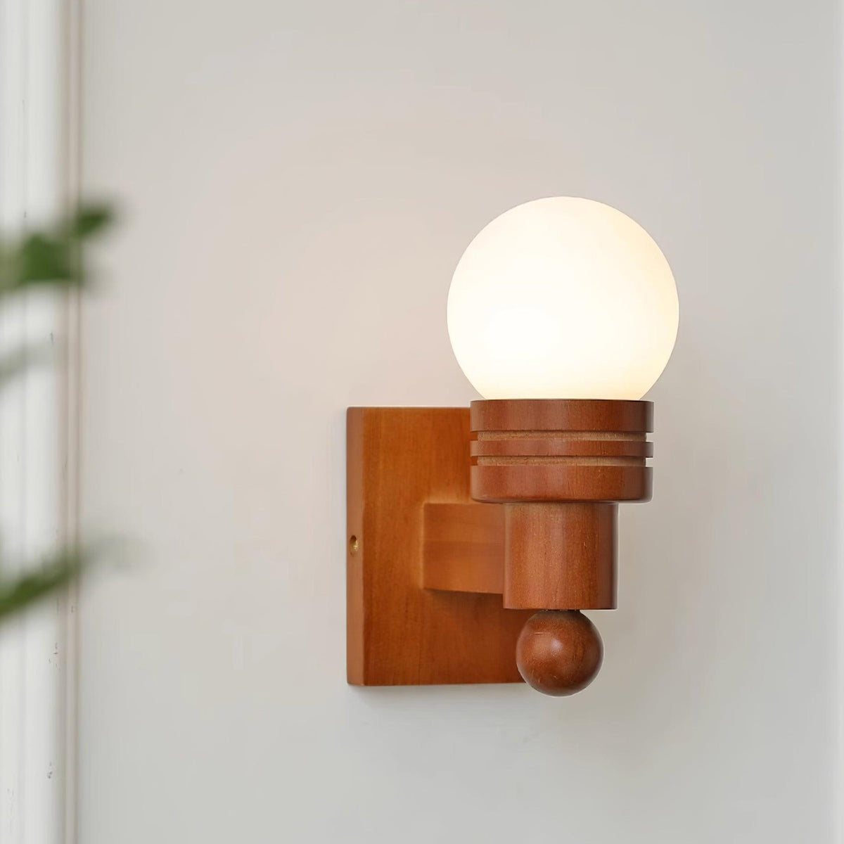 Torrenwood Wood Wall Light-Moonnatur