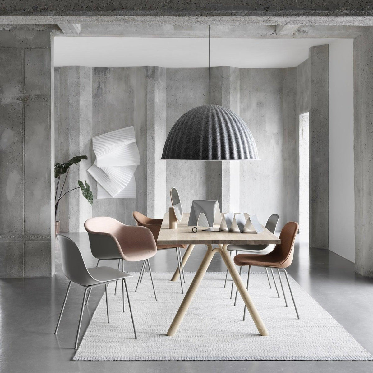 Harlis Felt Pendant Light-Moonnatur