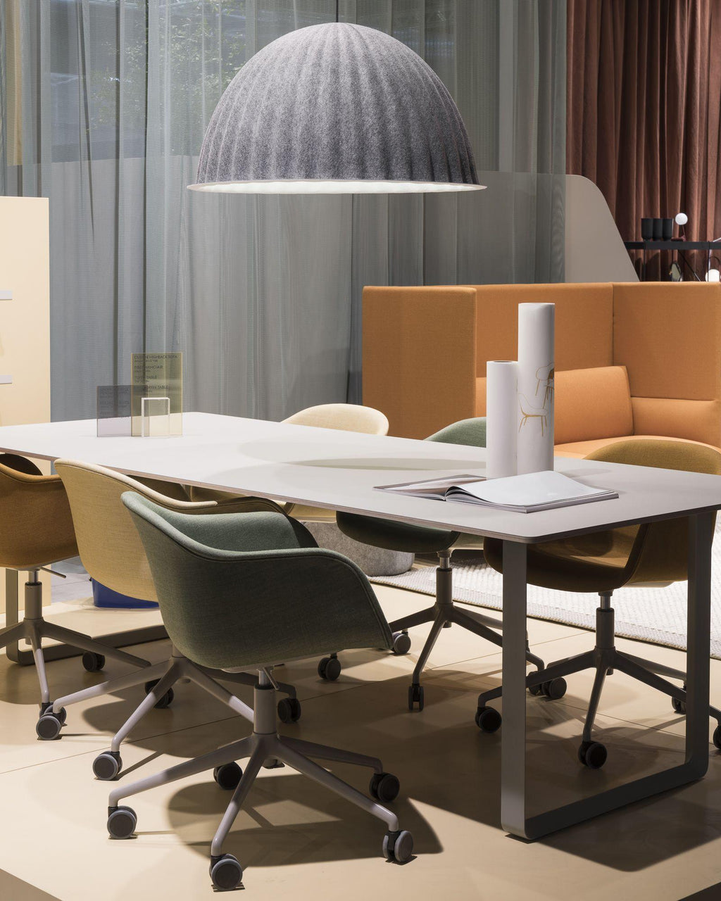 Harlis Felt Pendant Light-Moonnatur