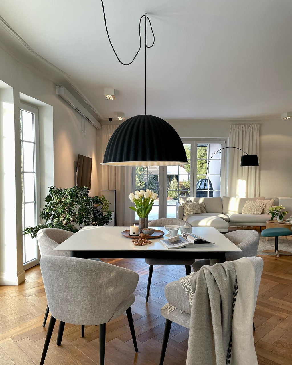 Harlis Felt Pendant Light-Moonnatur
