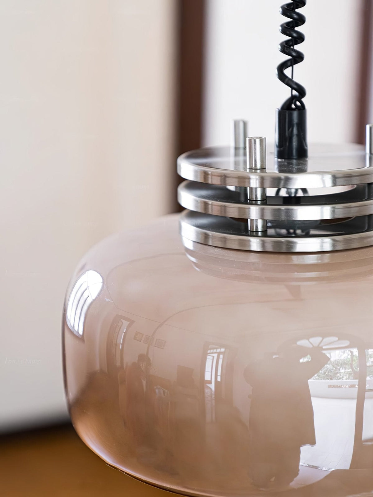 Gioraliae Glass Pendant Light-Moonnatur