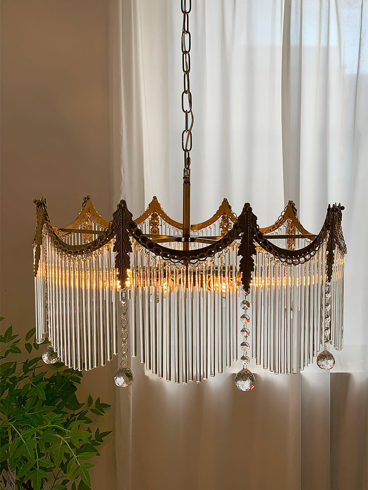 Mavora Brass Chandelier-Moonnatur