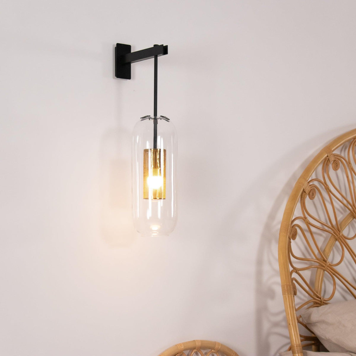 Jovara Glass Wall Light-Moonnatur