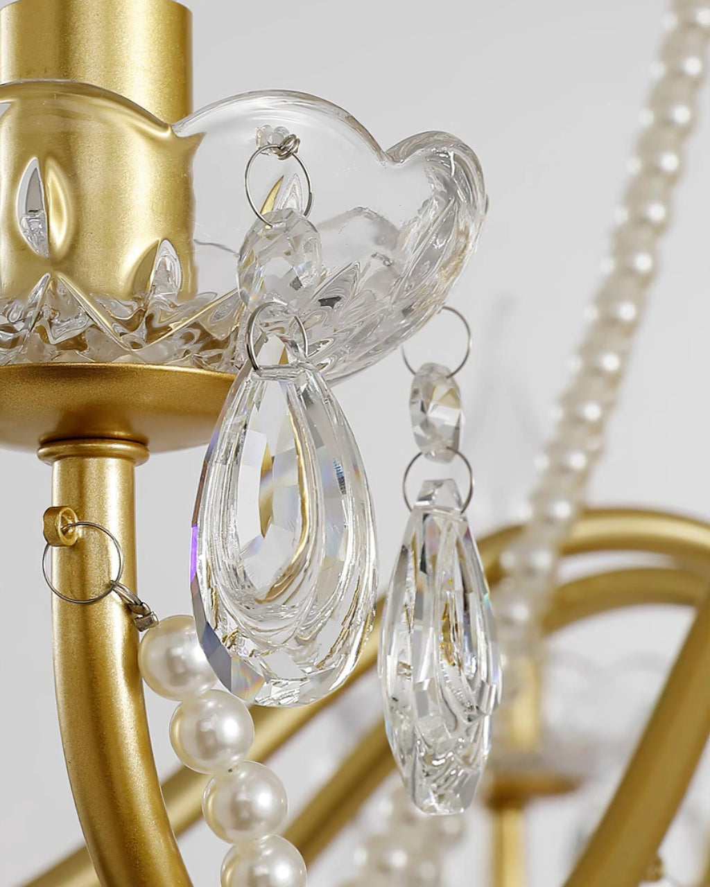 Savenvale Crystal Chandelier-Moonnatur