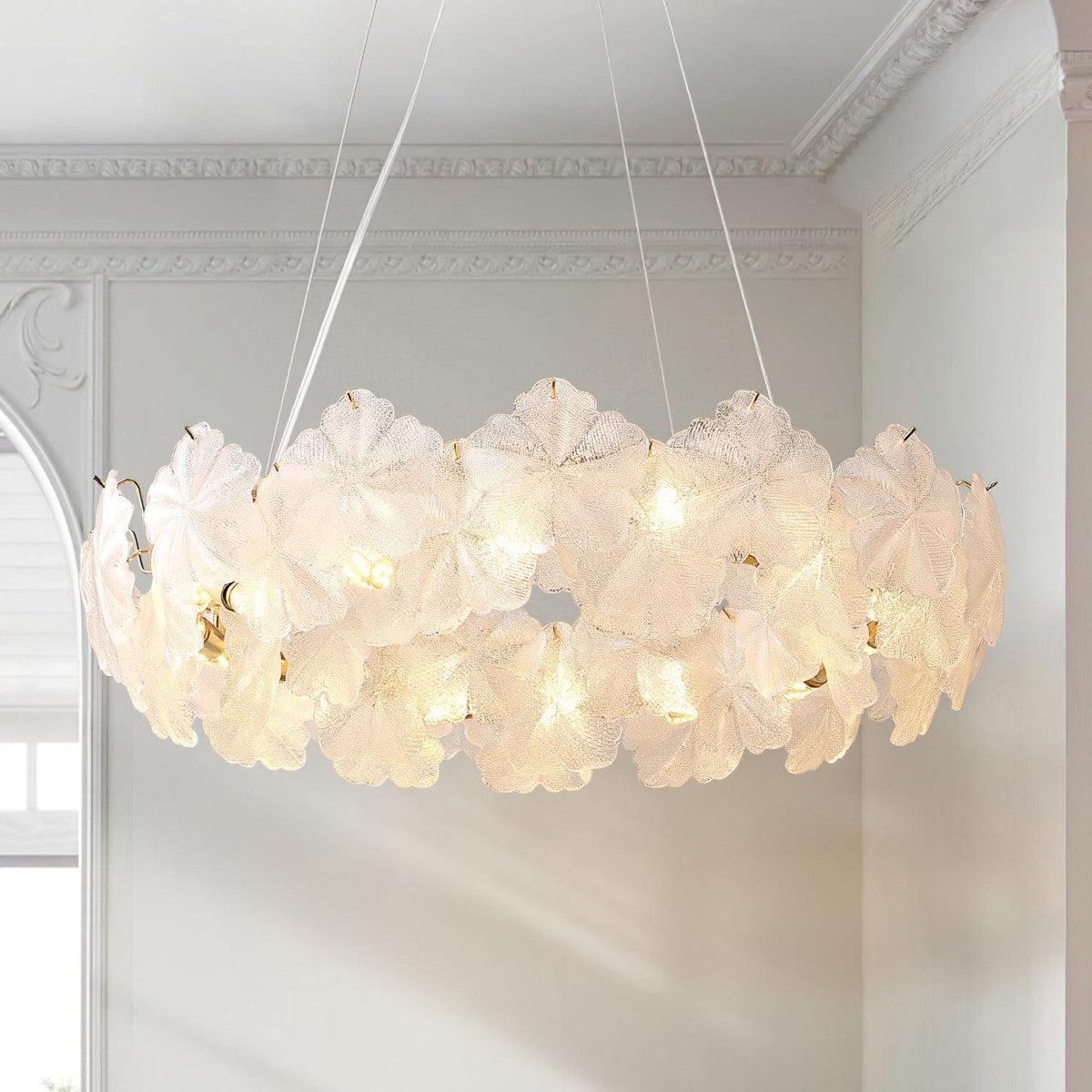 Fenrenwynne Glass Chandelier-Moonnatur