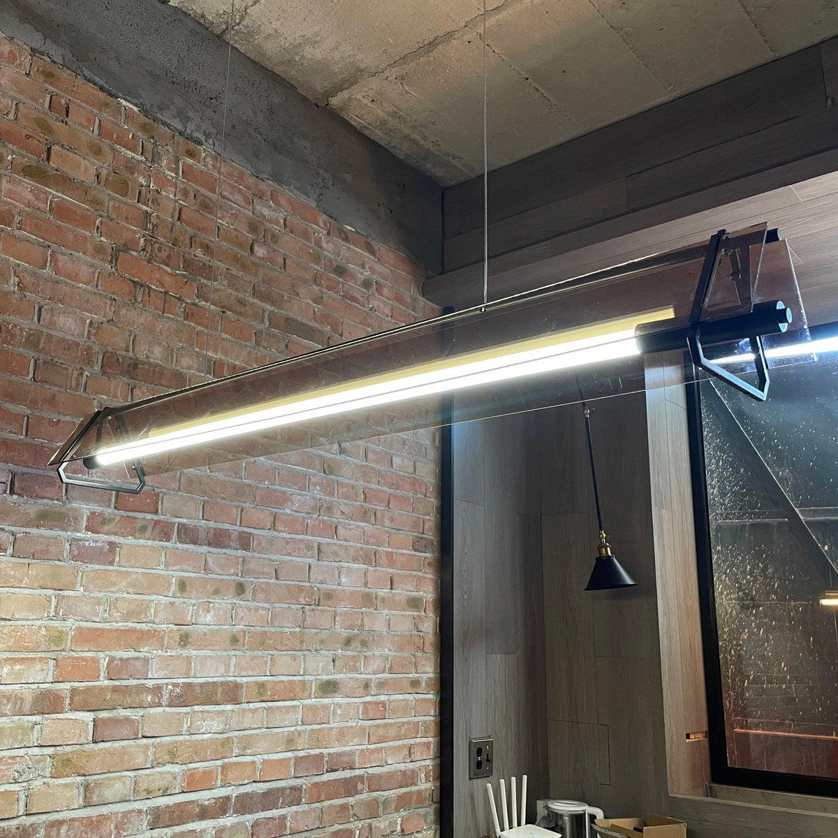 Darrowlyn Glass Pendant Light-Moonnatur