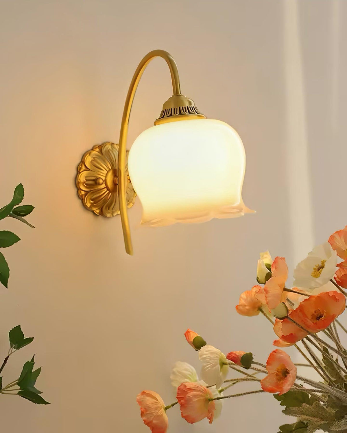 Lindenia Resin Wall Light-Moonnatur