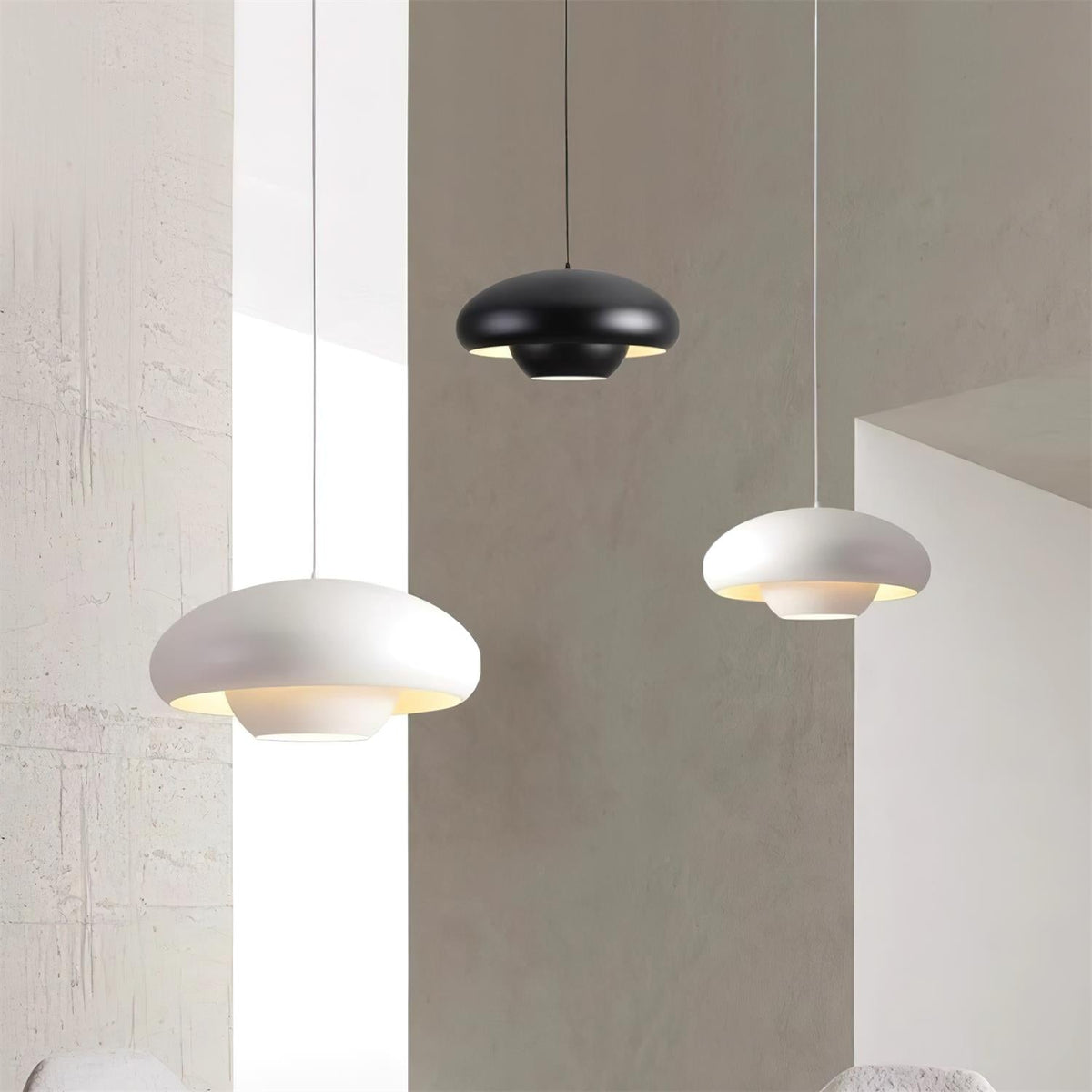 Lindelaria Metal Pendant Light-Moonnatur