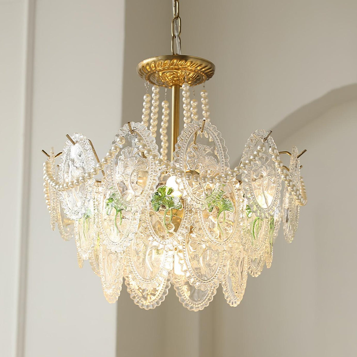 Whitenwynne Glass Chandelier-Moonnatur