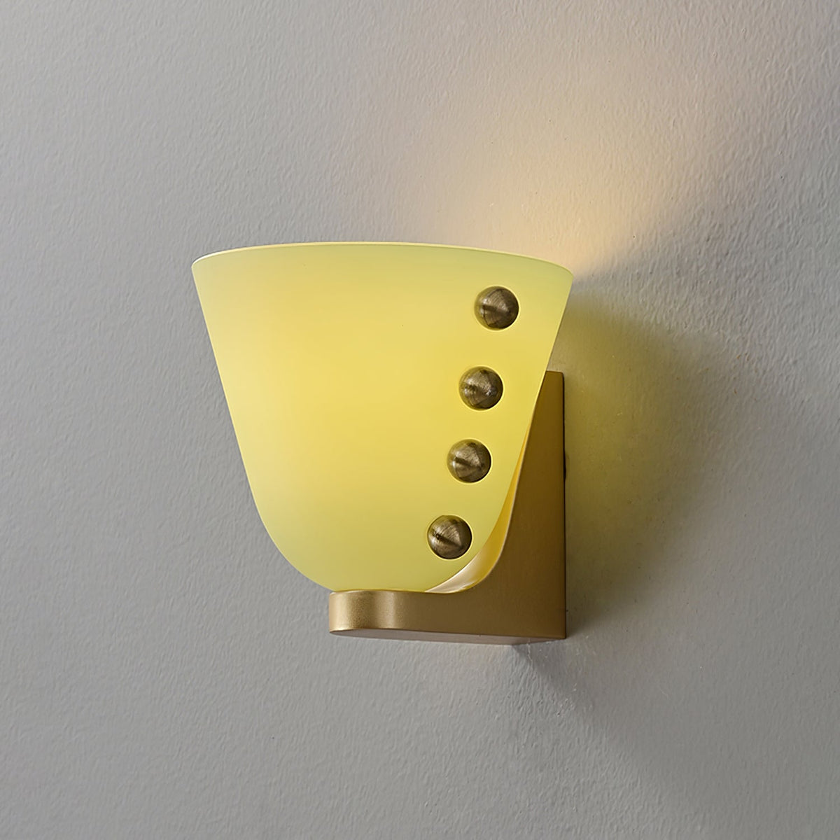 Lindelfield Glass Wall Light-Moonnatur