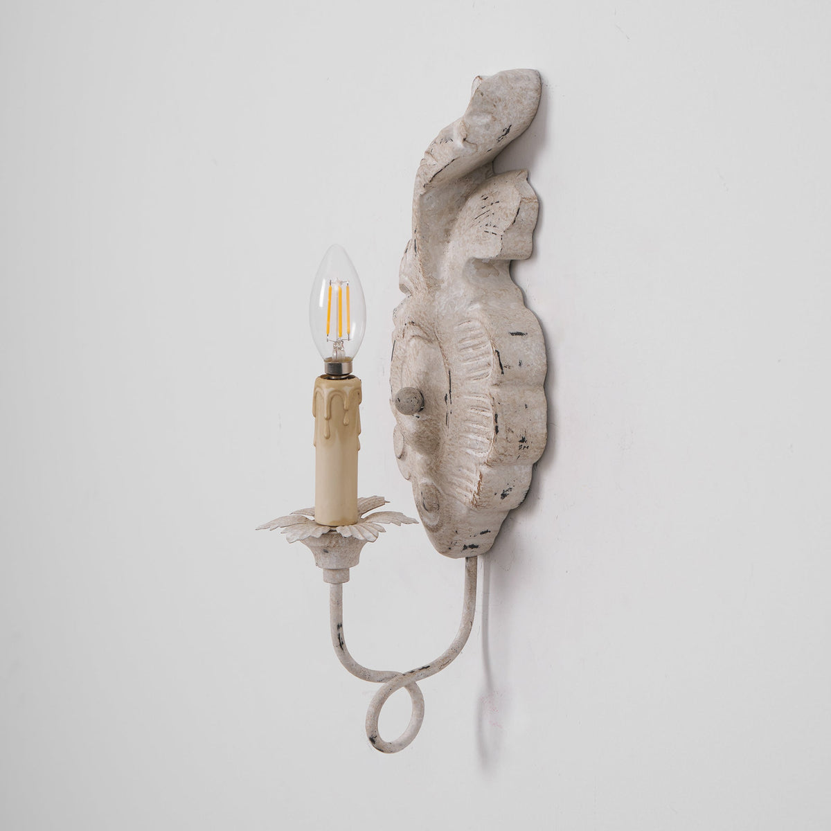 Altonwyn Wood Wall Light-Moonnatur
