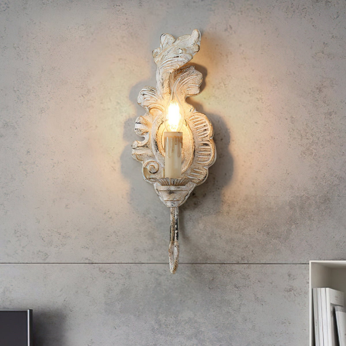 Altonwyn Wood Wall Light-Moonnatur
