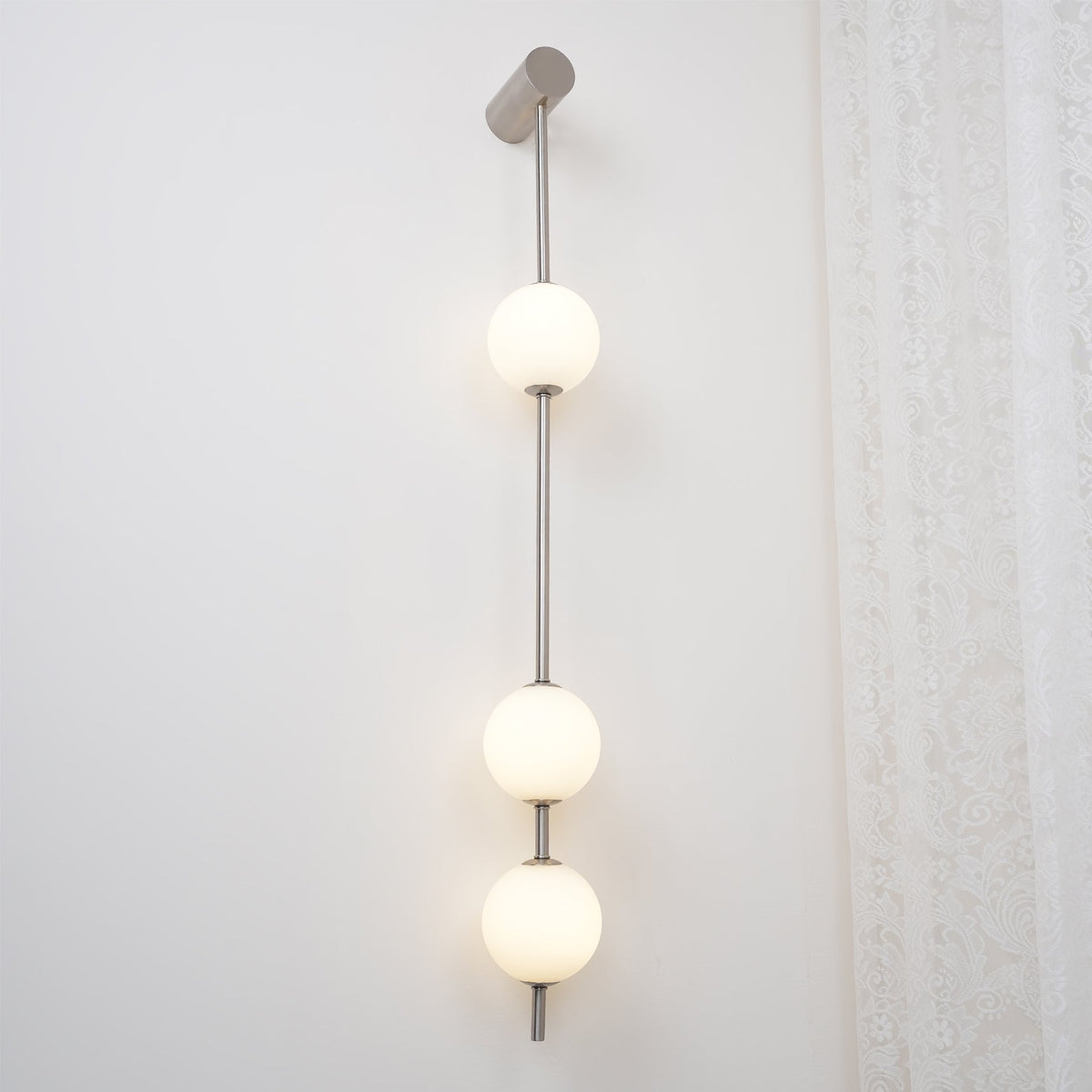 Kesterlyn Metal Wall Light-Moonnatur