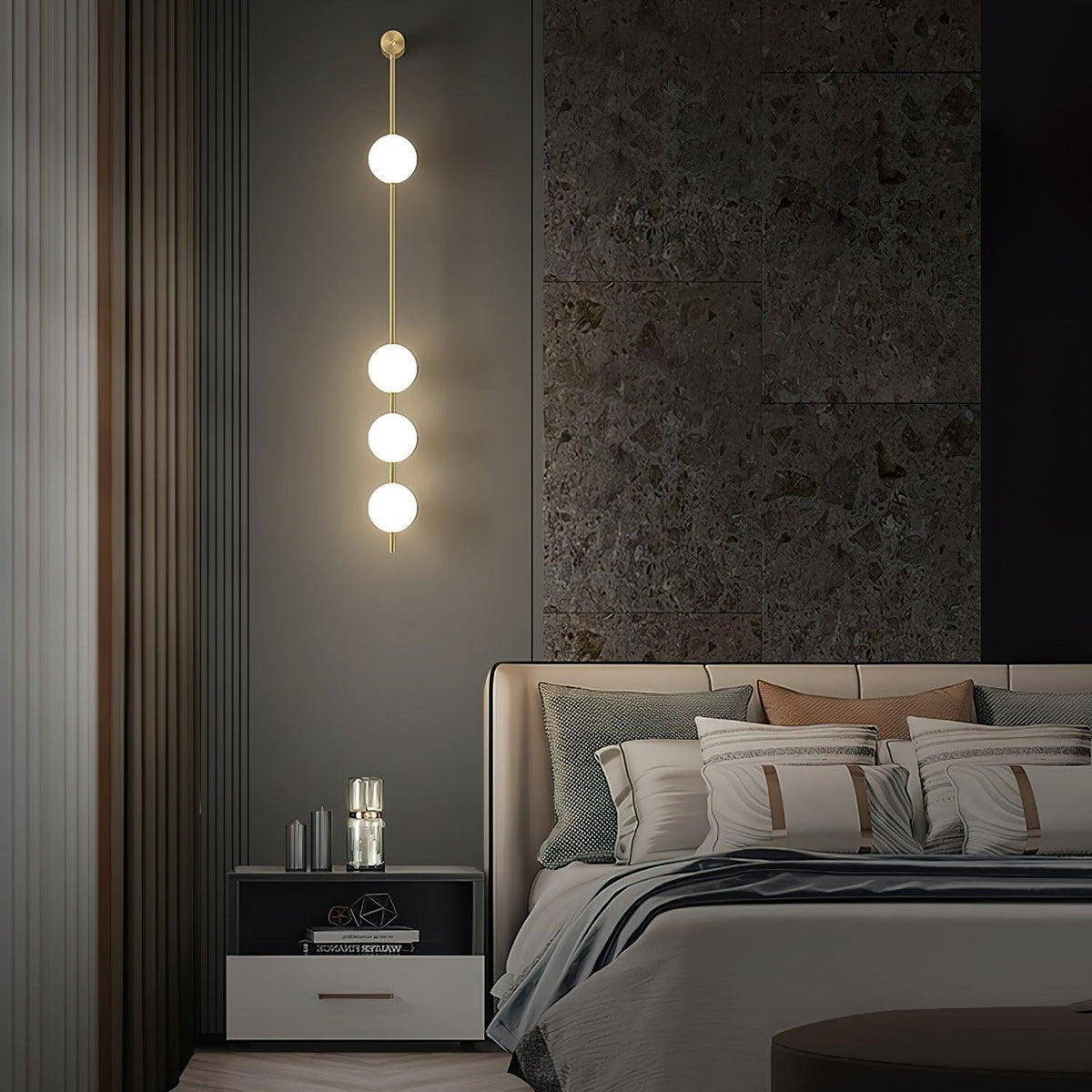 Kesterlyn Metal Wall Light-Moonnatur
