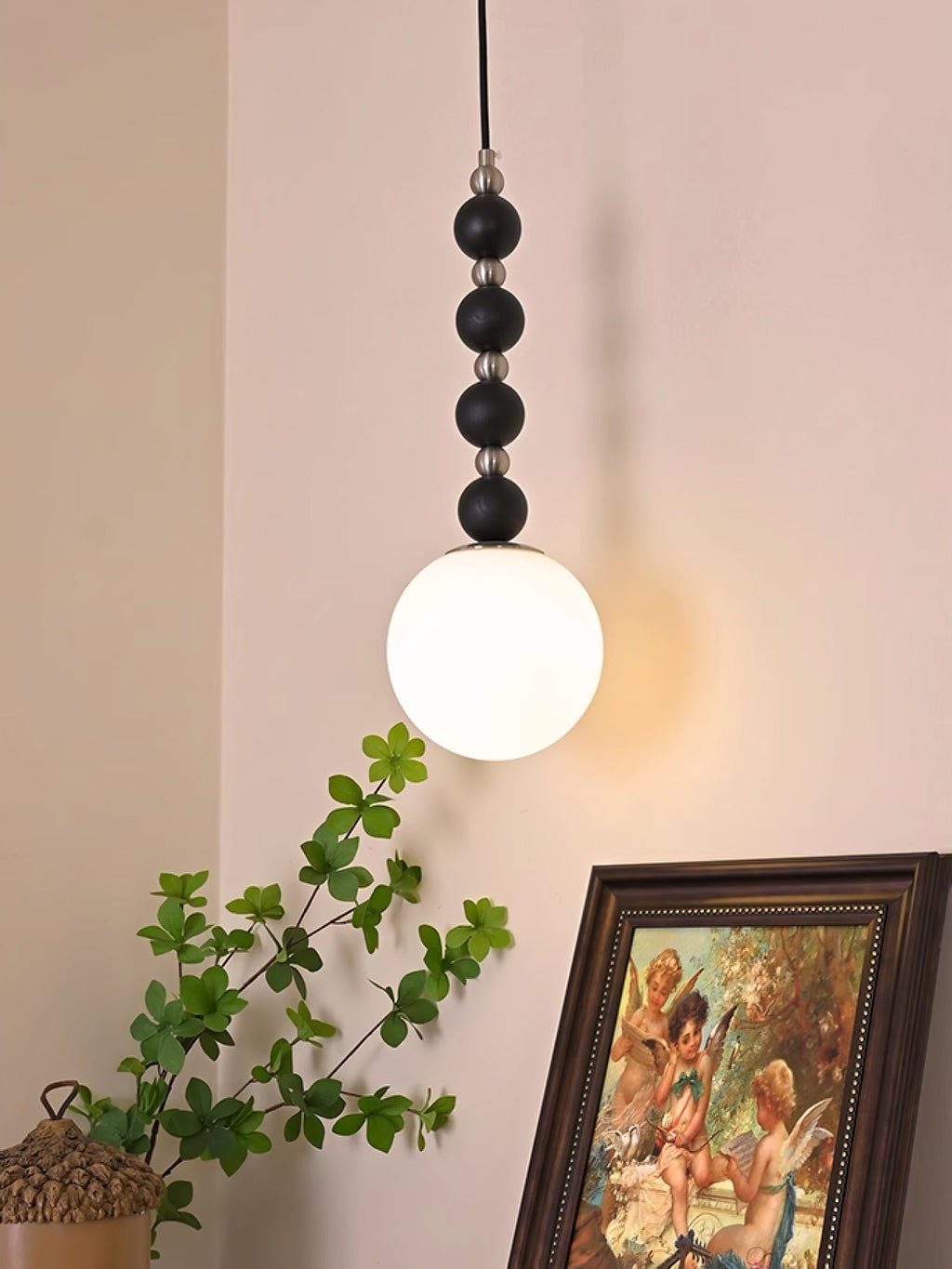 Lowenia Glass Pendant Light-Moonnatur