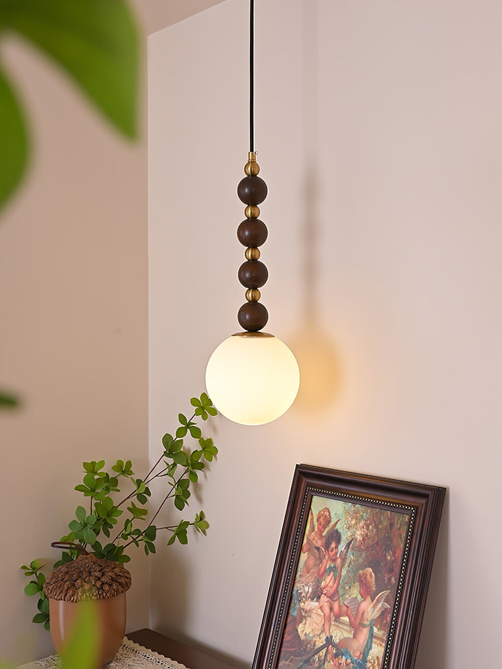 Lowenia Glass Pendant Light-Moonnatur