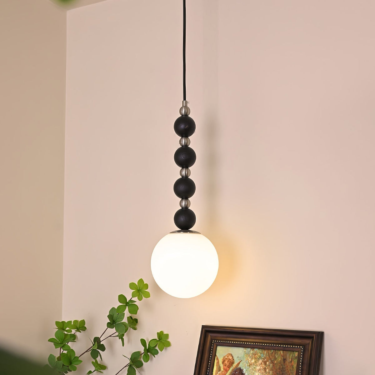 Lowenia Glass Pendant Light-Moonnatur
