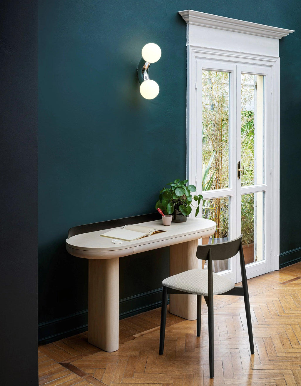 Kestora Glass Wall Light-Moonnatur