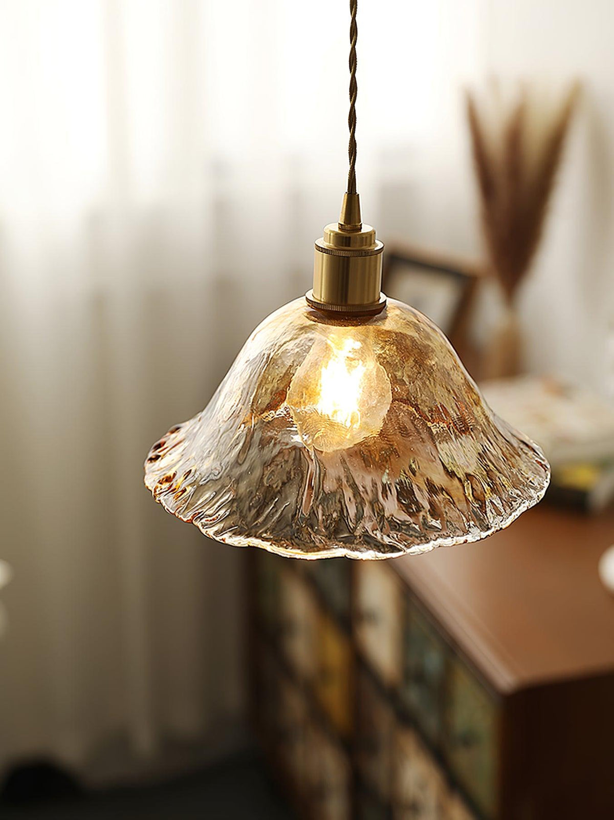 Sereneth Glass Pendant Light-Moonnatur
