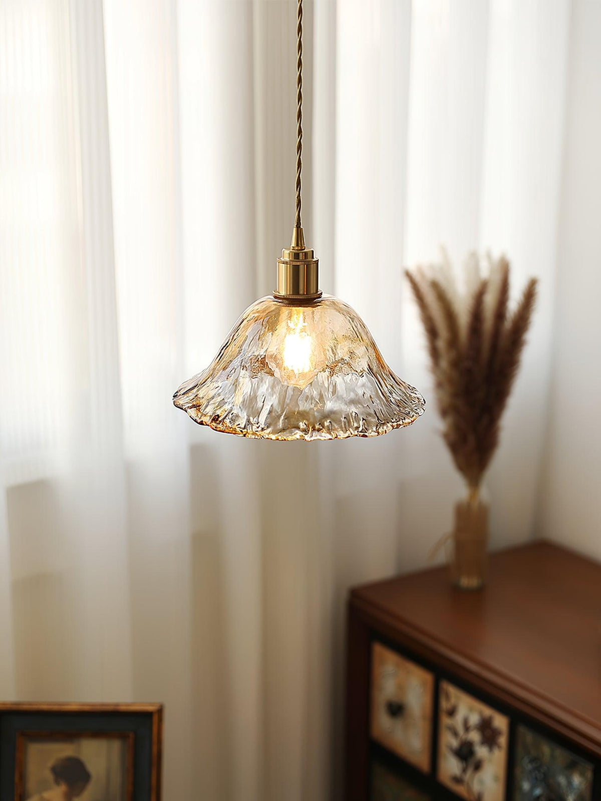 Sereneth Glass Pendant Light-Moonnatur