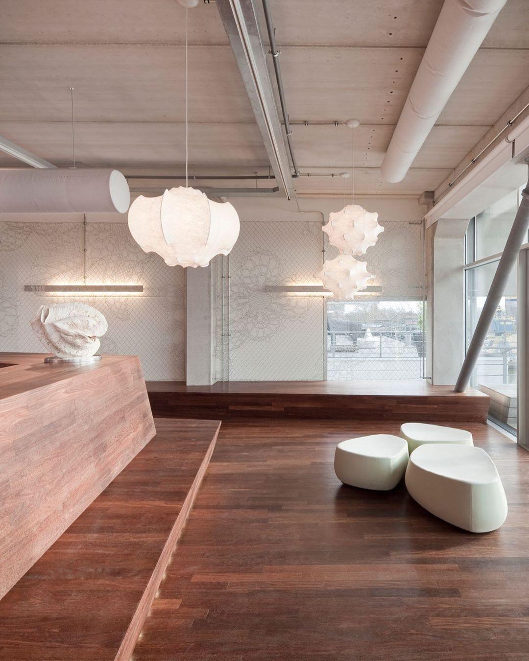 Grevenna Cocoon Silk Pendant Light-Moonnatur
