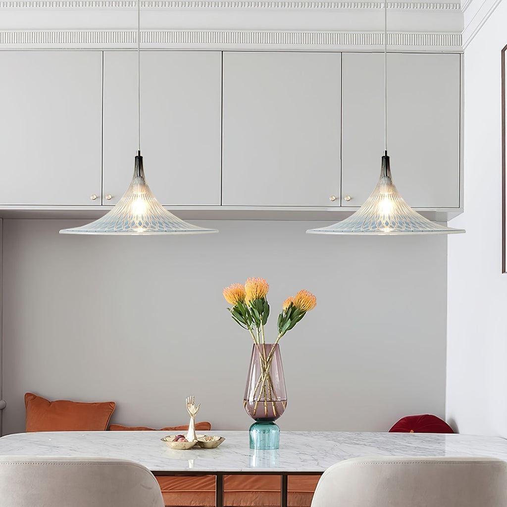 Naveris Acrylic Pendant Light-Moonnatur