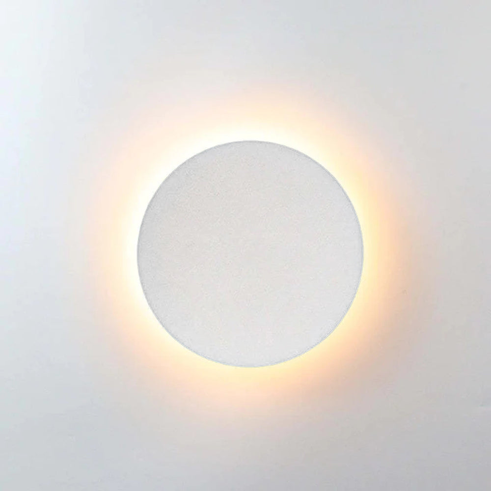Klyne Minimalist Round/Square Outdoor Wall Lamp LED, Black/White - Neutralighting