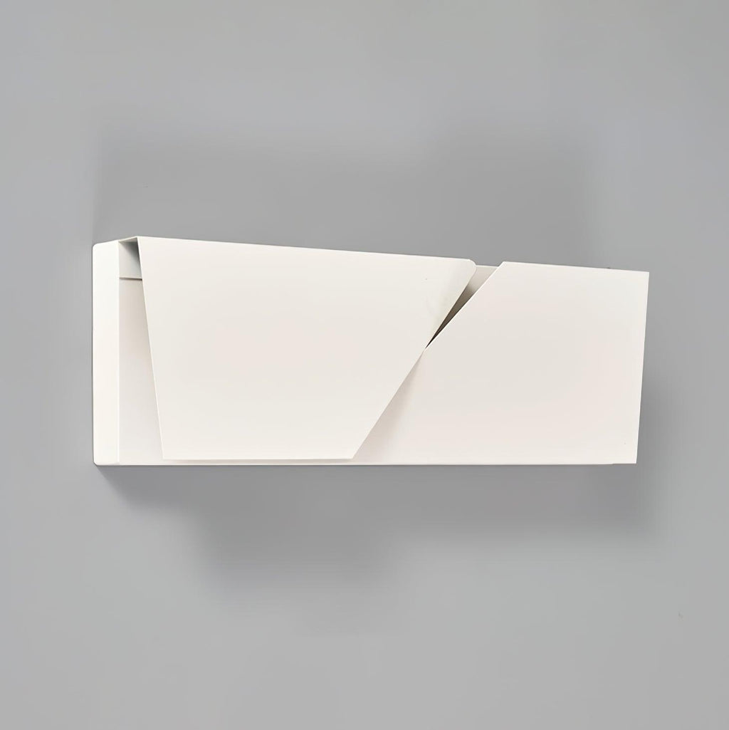 Casteris Aluminium Wall Light-Moonnatur