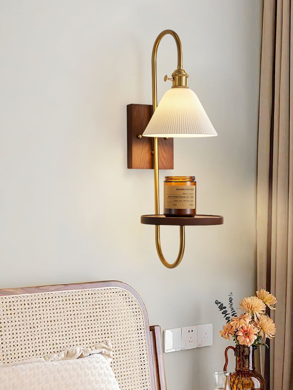 Deldenaria Wood Wall Light-Moonnatur