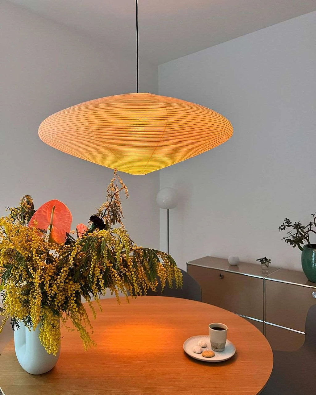 Lavenora Paper Pendant Light-Moonnatur