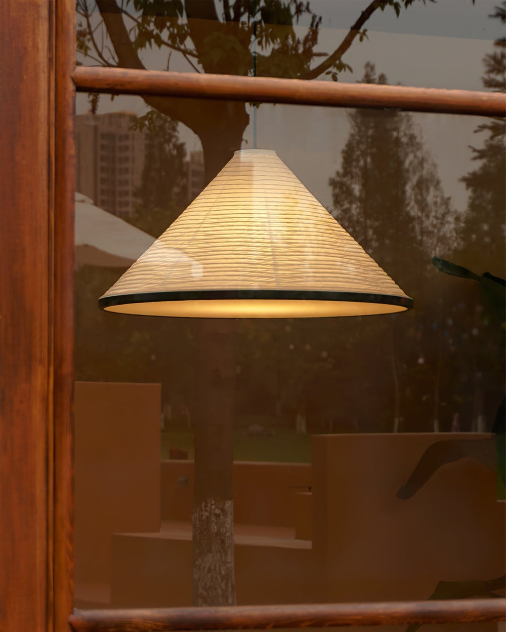 Idrisara Paper Pendant Light-Moonnatur