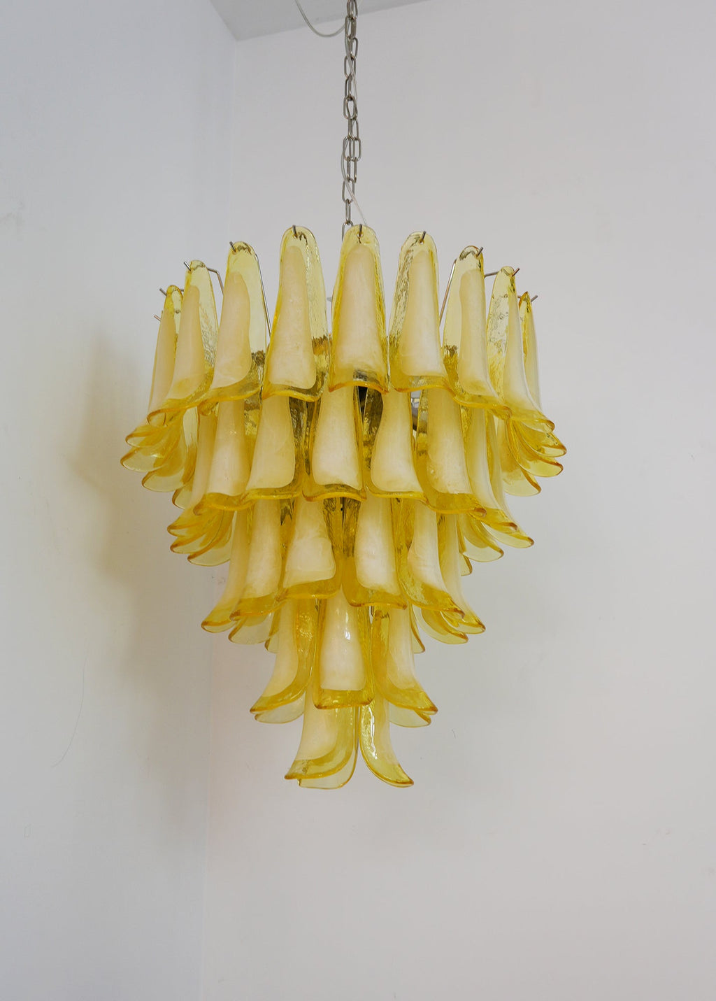 Larenis Glass Chandelier-Moonnatur