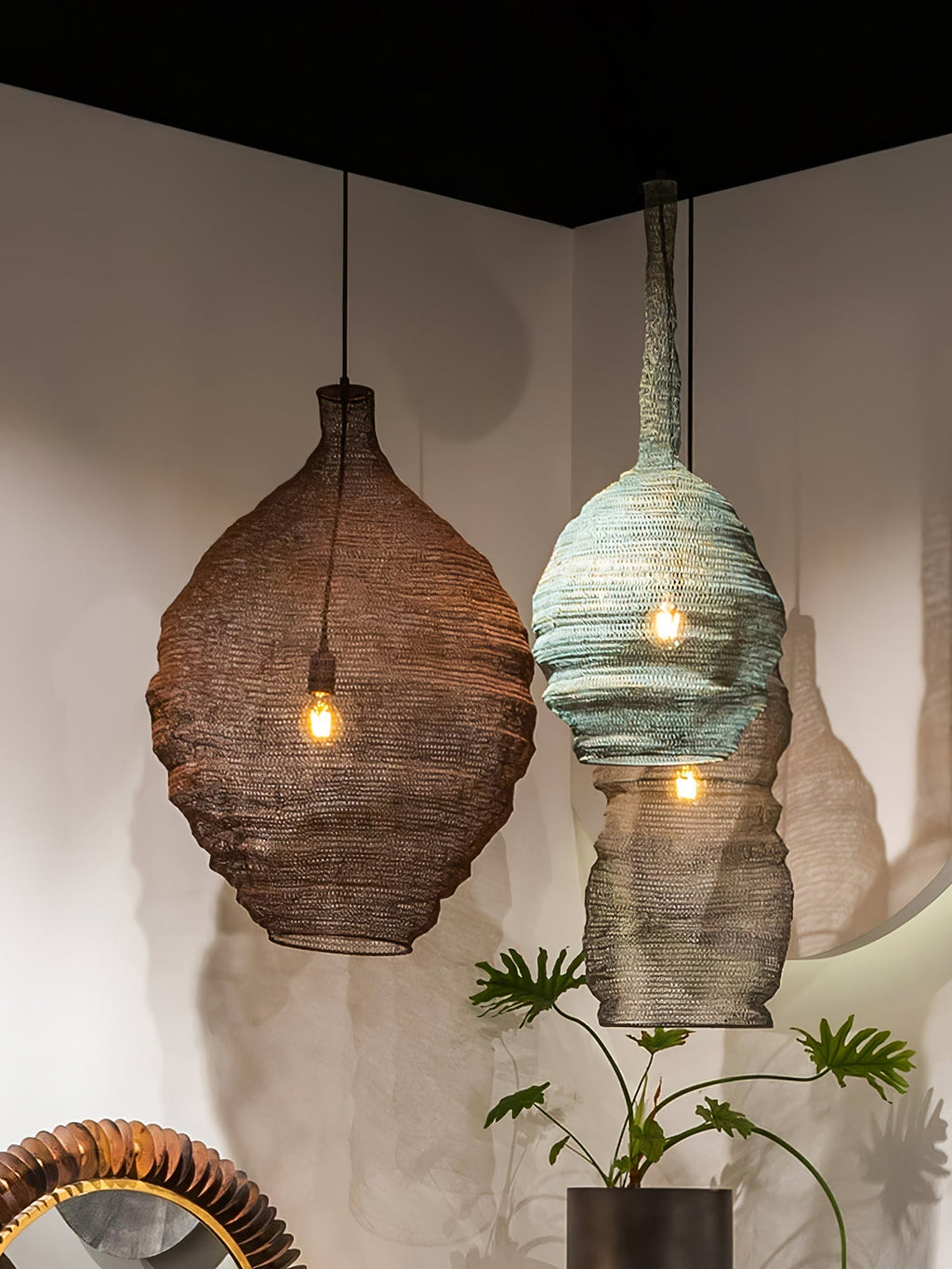 Lavenlyn Steel Pendant Light-Moonnatur