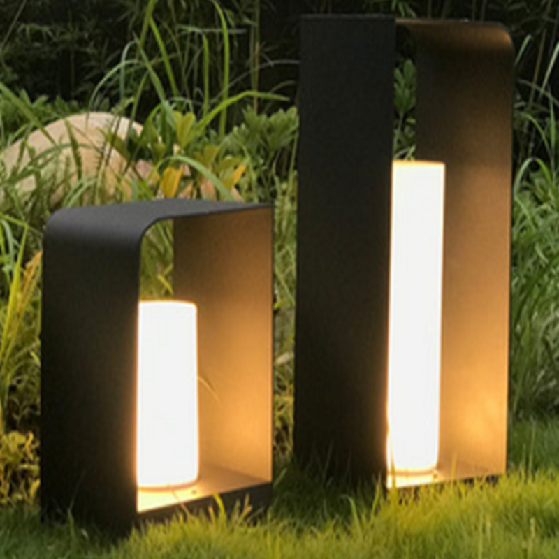Oakenvale Acrylic Floor Lamp-Moonnatur