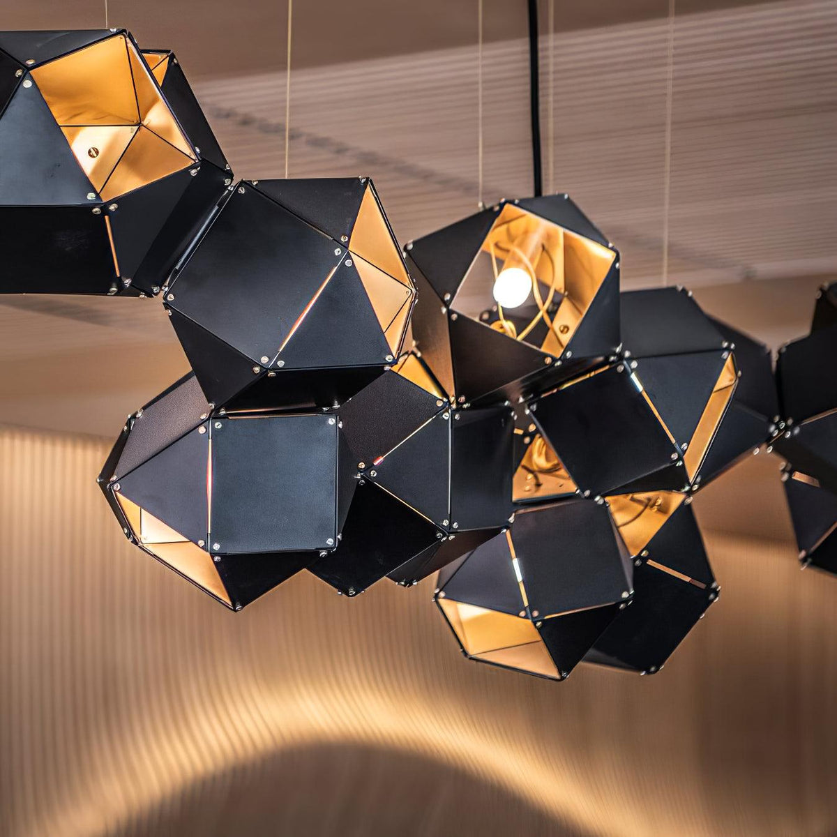 Verrenenna Iron Chandelier-Moonnatur