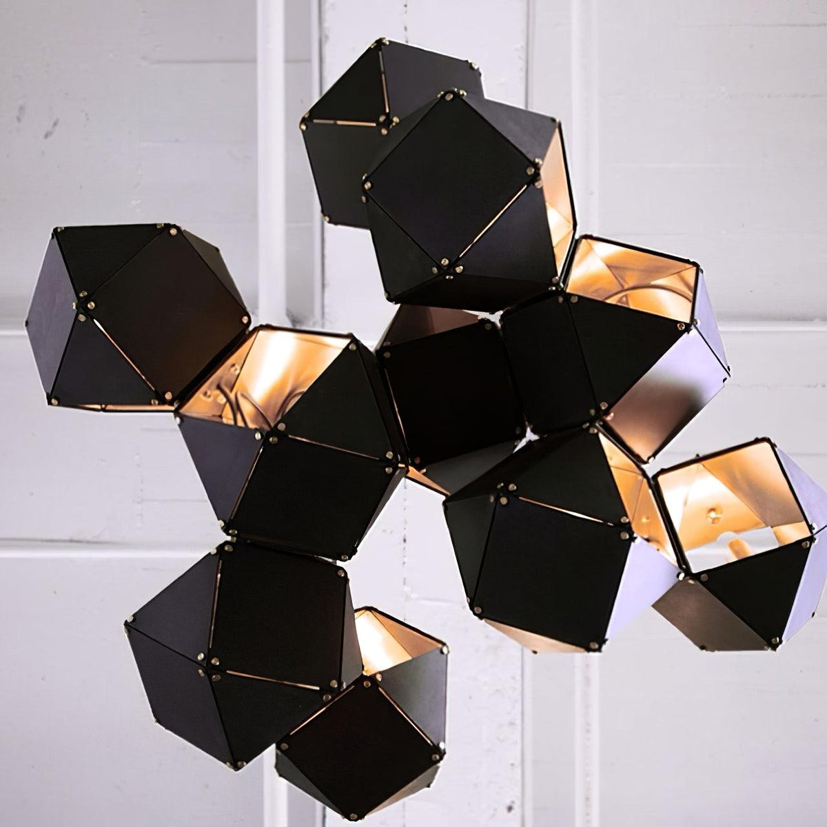 Verrenenna Iron Chandelier-Moonnatur