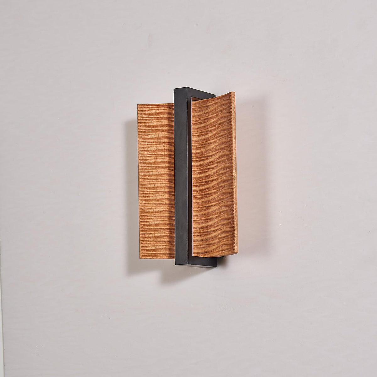 Semira Wood Wall Light-Moonnatur